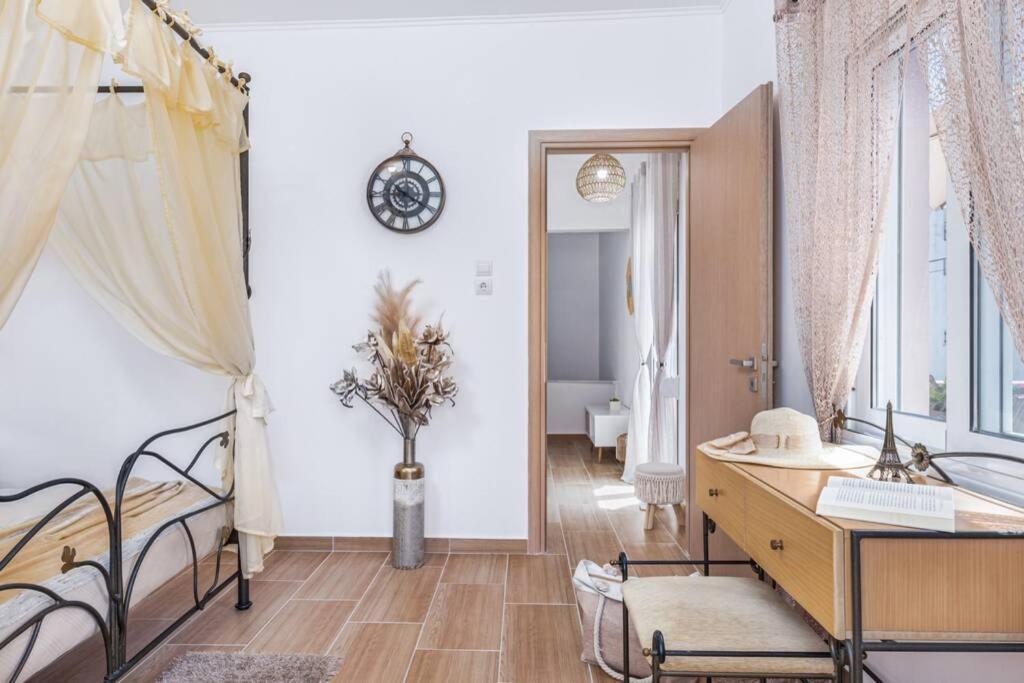 Dennis City Center Elegant Apartment ไซคิย์นธอสทาวน์ ภายนอก รูปภาพ