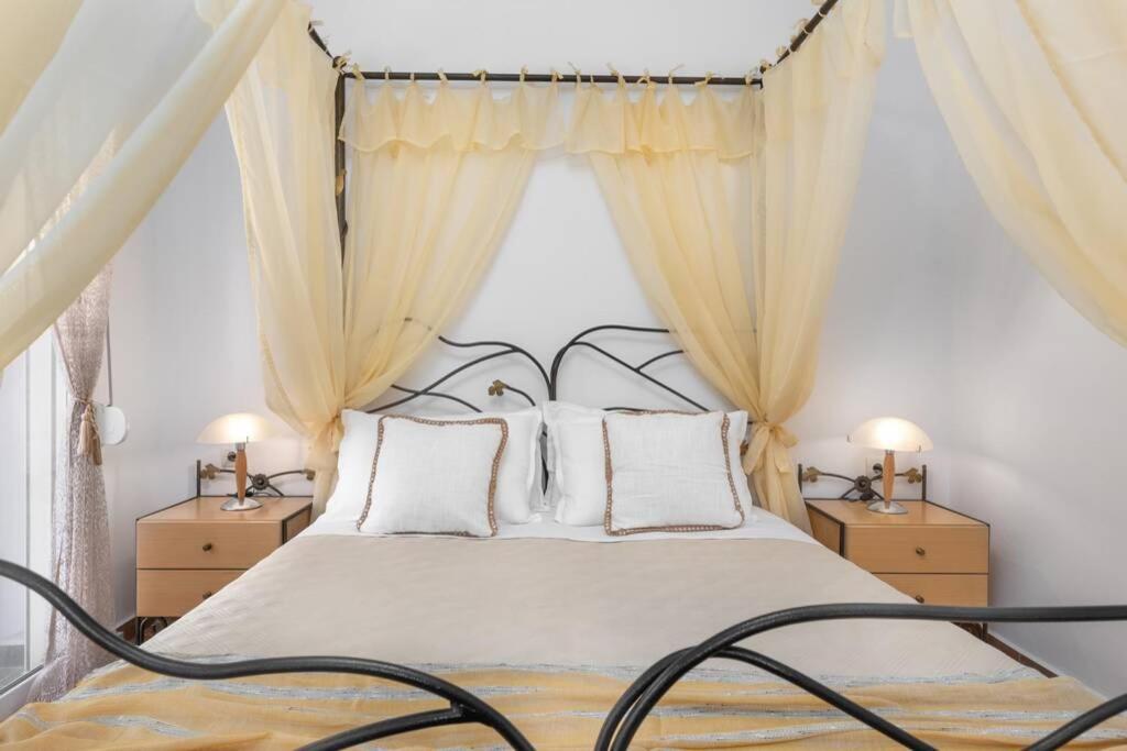 Dennis City Center Elegant Apartment ไซคิย์นธอสทาวน์ ภายนอก รูปภาพ