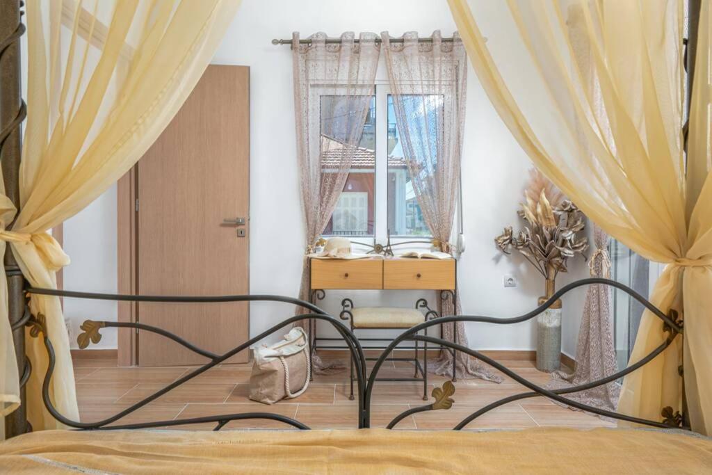 Dennis City Center Elegant Apartment ไซคิย์นธอสทาวน์ ภายนอก รูปภาพ